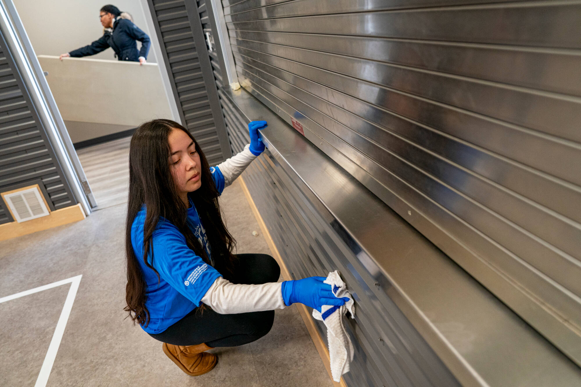 cleaning serving cart
